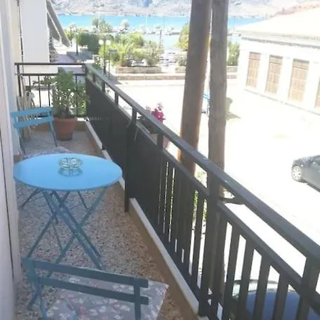 Apartment Seascape - -delphi